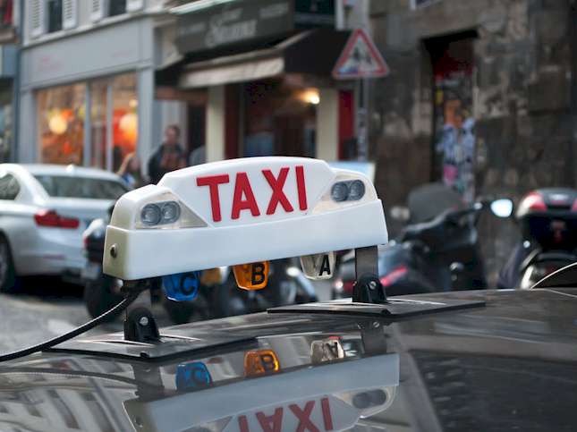 taxi-vsl Laparade
